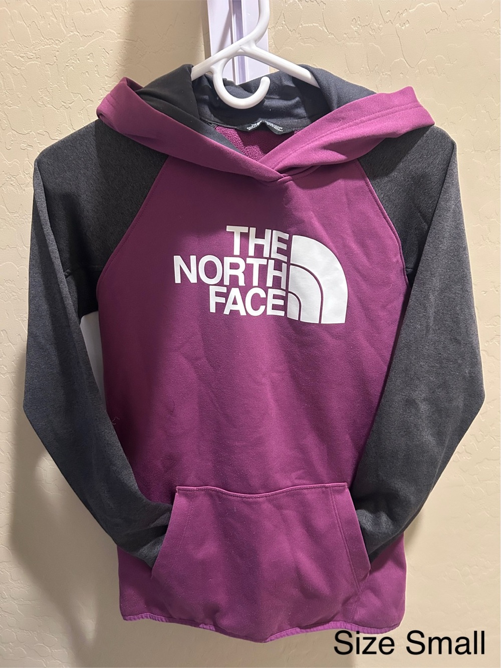 The North Face Hooded Pullover - Plum & Charcoal